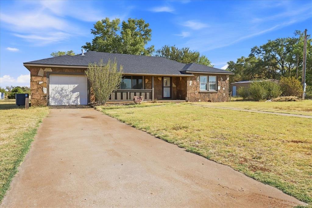 2201 E State Highway 66 Property Photo 3