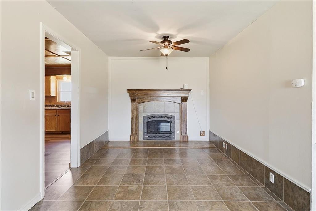 2201 E State Highway 66 Property Photo 6