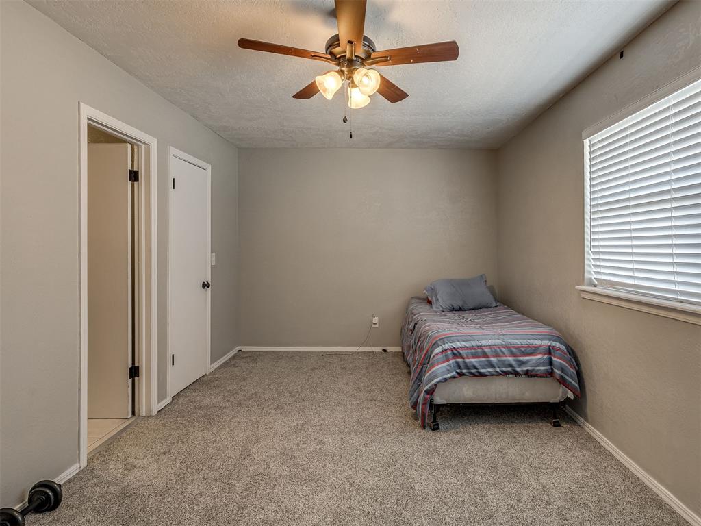 6742 N Meridian Avenue Property Photo 30