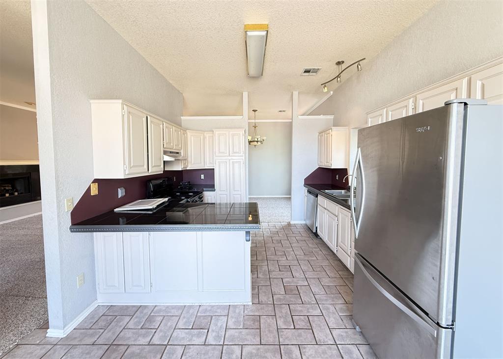 6512 Nw 131st Street Property Photo 5
