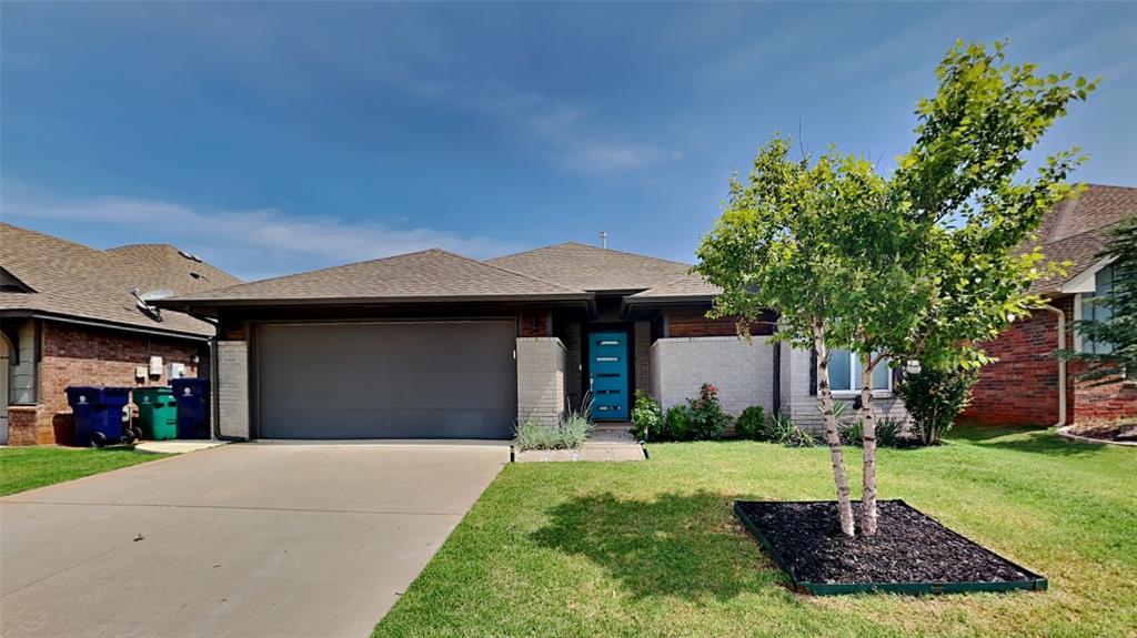 7129 NW 146th Street Property Photo 1