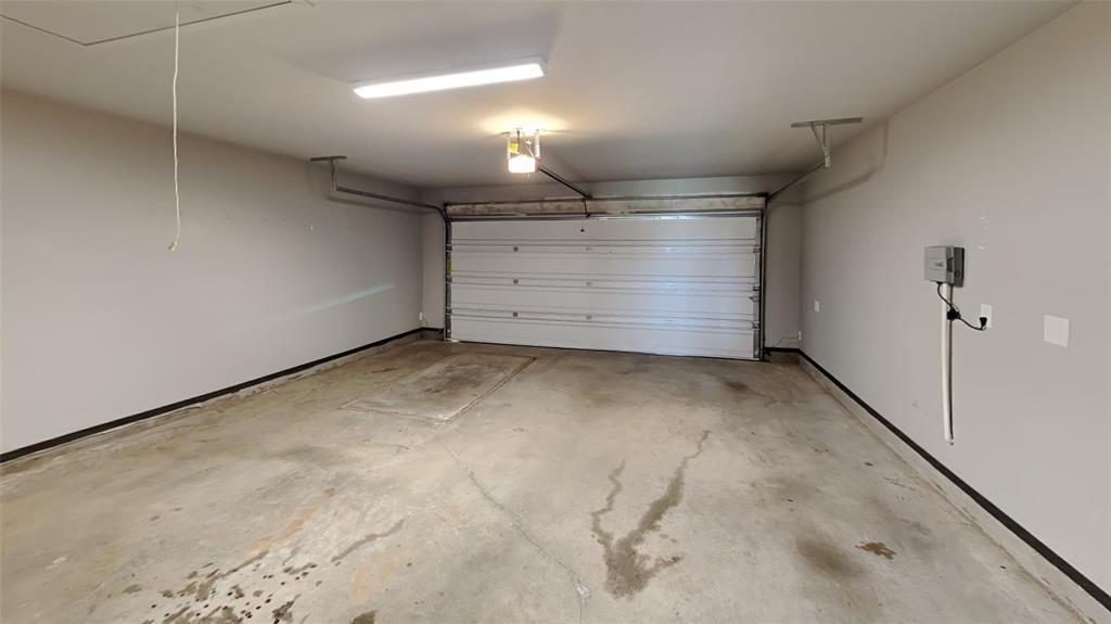 7129 Nw 146th Street Property Photo 17