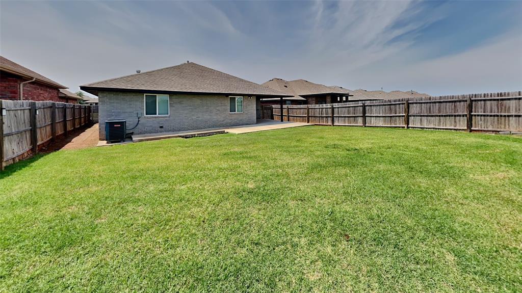 7129 Nw 146th Street Property Photo 18