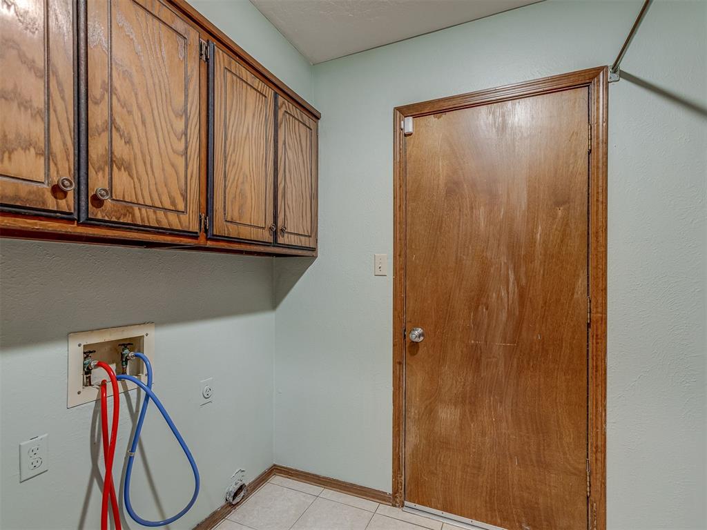 2004 Oak Forest Drive Property Photo 34
