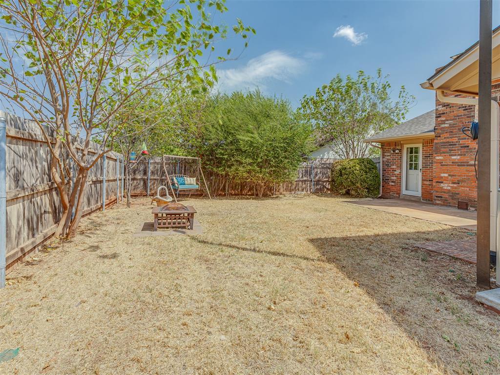 2004 Oak Forest Drive Property Photo 37