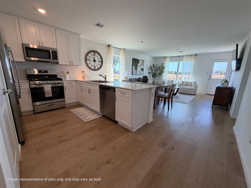 10932 Sw 25th Street Property Photo 4