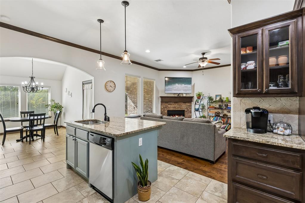18717 Havenbrook Road Property Photo 4