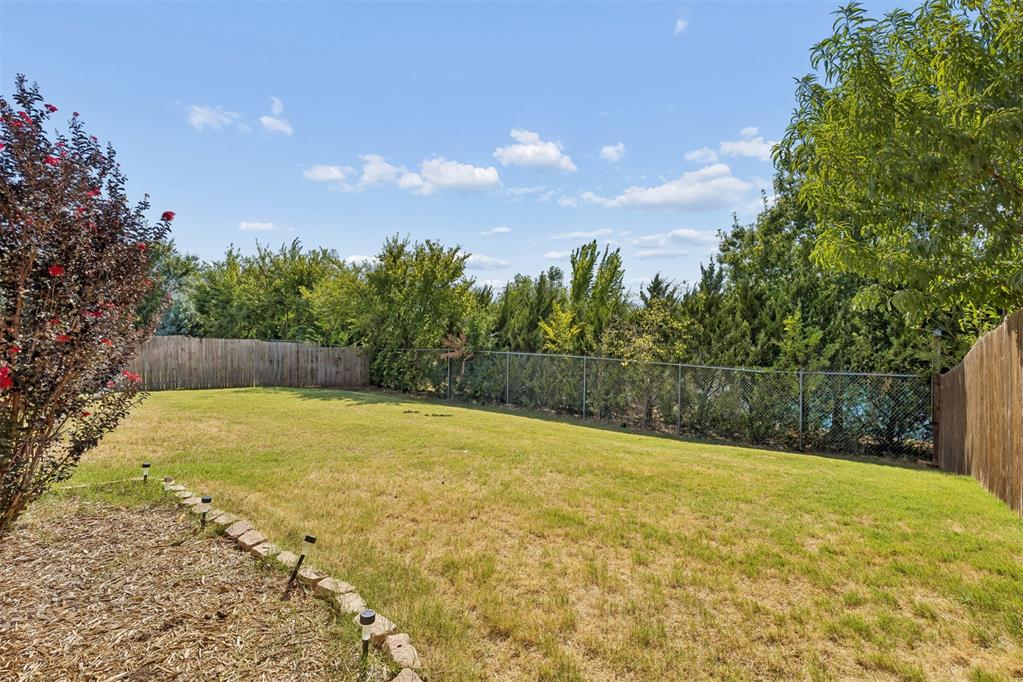 18717 Havenbrook Road Property Photo 11