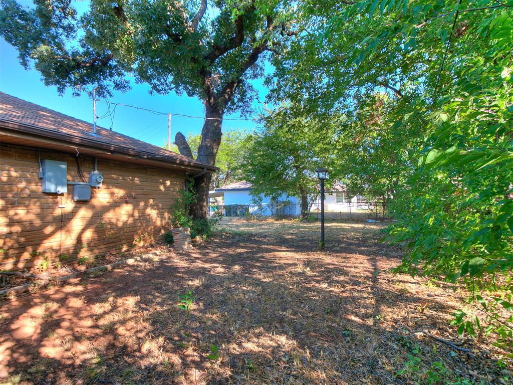 1201 Ne 45th Street Property Photo 12