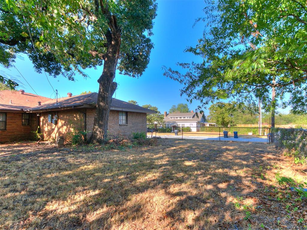 1201 Ne 45th Street Property Photo 15