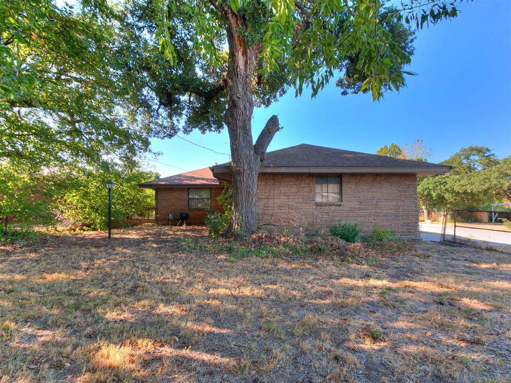 1201 Ne 45th Street Property Photo 16