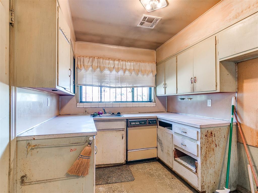 1201 Ne 45th Street Property Photo 29