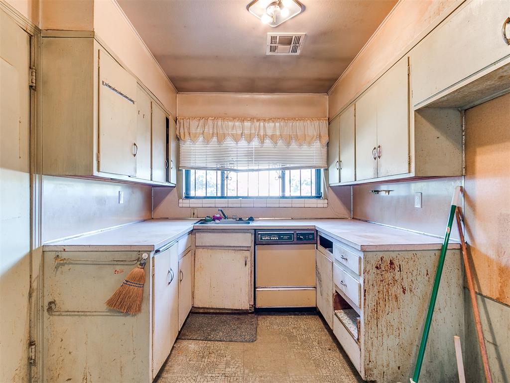 1201 Ne 45th Street Property Photo 30