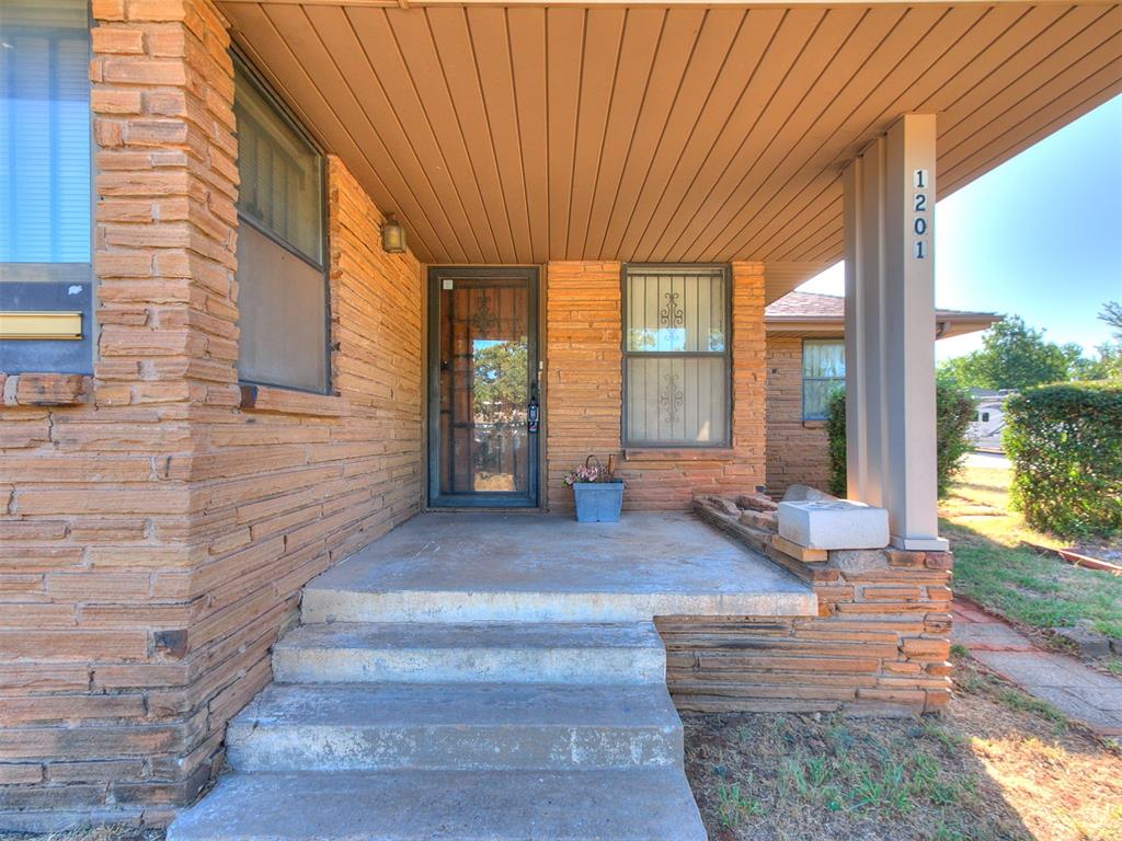 1201 Ne 45th Street Property Photo 48