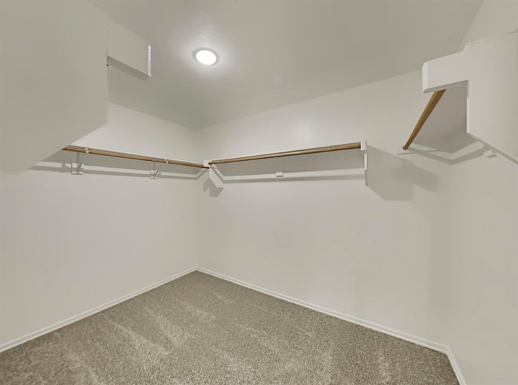 1236 Mahogany Lane Property Photo 10