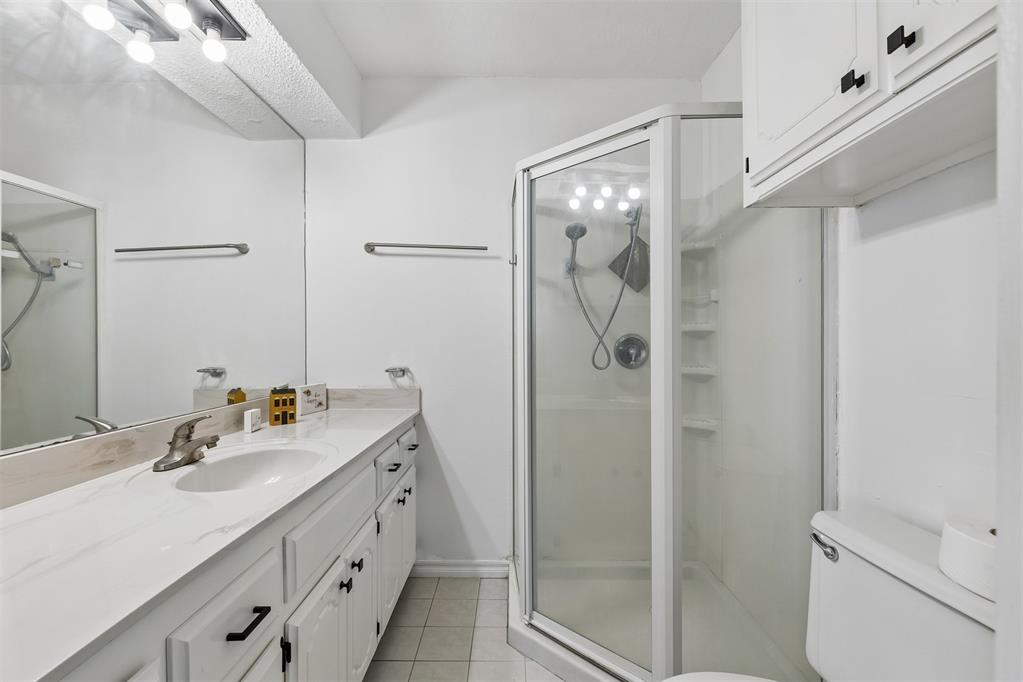 219 Park Place Property Photo 26