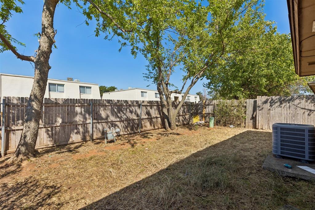 219 Park Place Property Photo 36