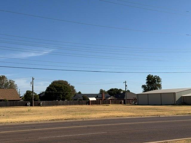 1109 E Tamarack Road Property Photo 1