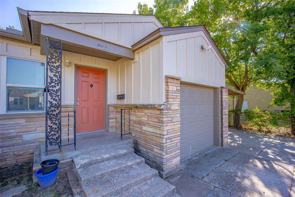 7014 Nw 45th Street Property Photo 4