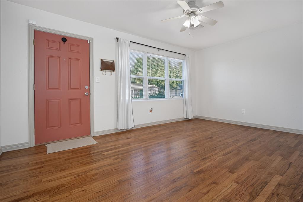 7014 Nw 45th Street Property Photo 5