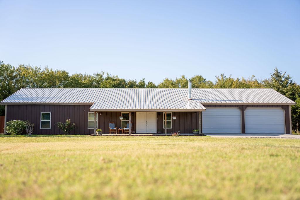115022 N 3720 Road Property Photo 1