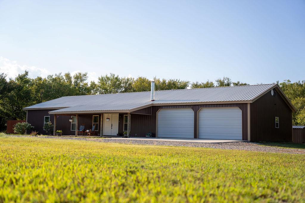 115022 N 3720 Road Property Photo 2