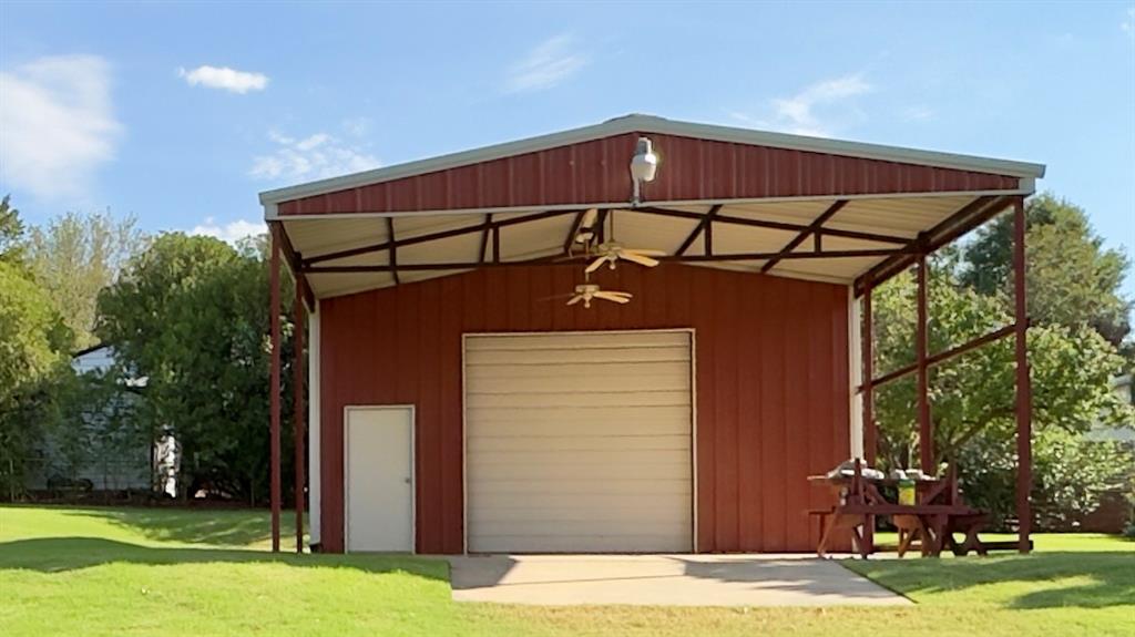 2008 W Cedar Ridge Drive Property Photo 10