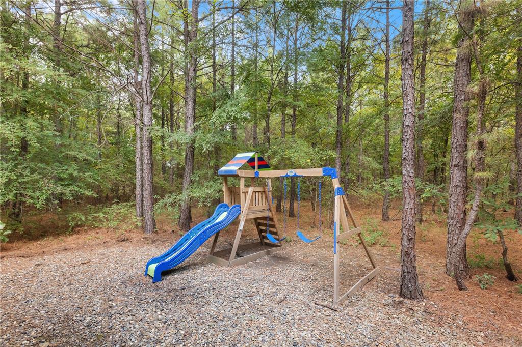 125 Bear Cedar Trail Property Photo 21