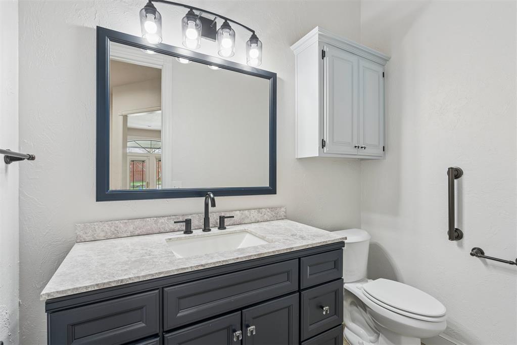 4712 Fountain Gate Drive Property Photo 34