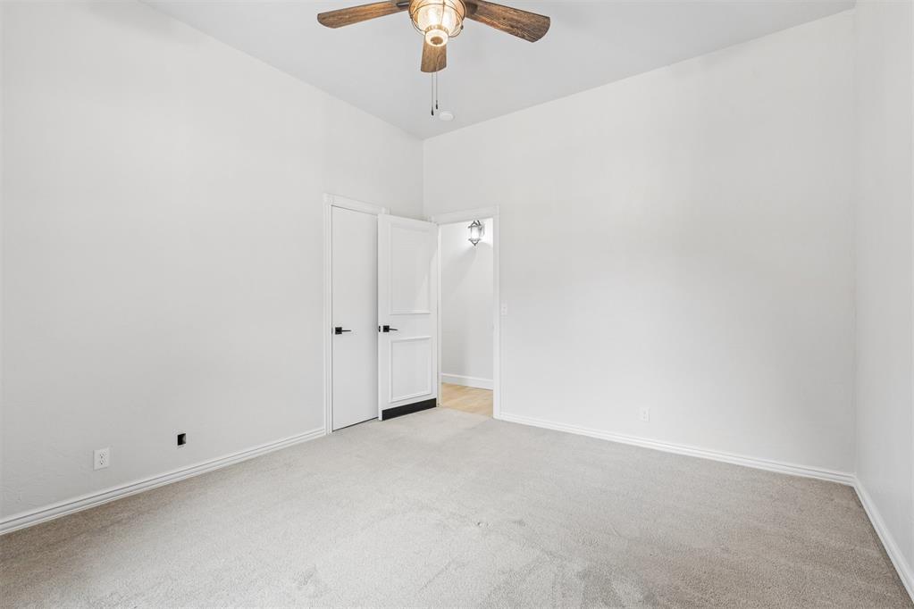 4712 Fountain Gate Drive Property Photo 36