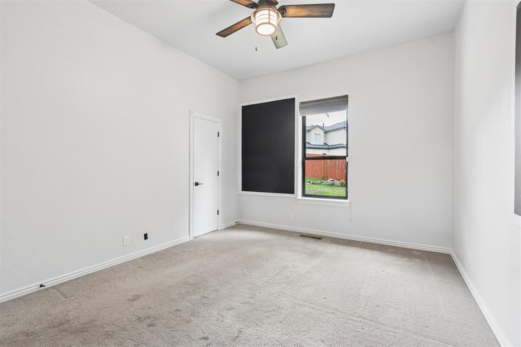 4712 Fountain Gate Drive Property Photo 39