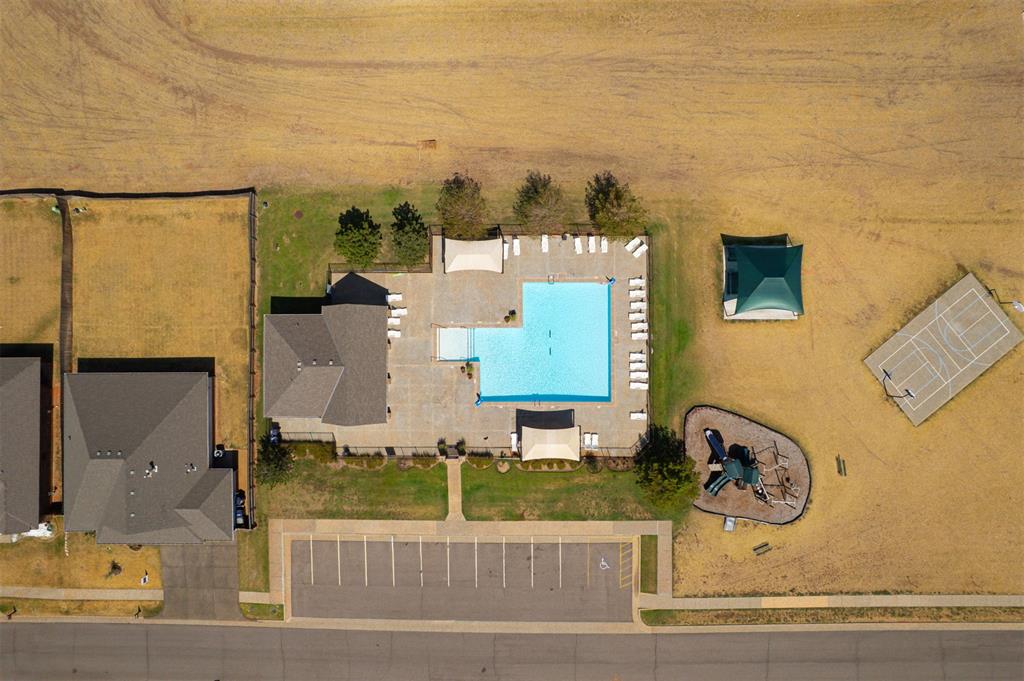 7413 Nw 159th Circle Property Photo 45