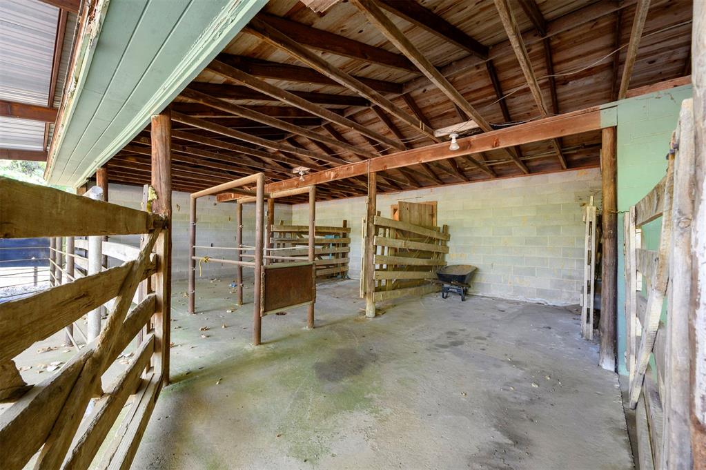 811 E Lincoln Road Property Photo 16