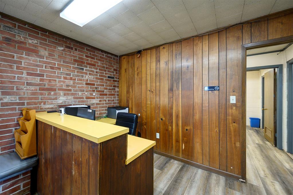 811 E Lincoln Road Property Photo 25