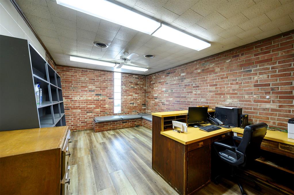 811 E Lincoln Road Property Photo 26
