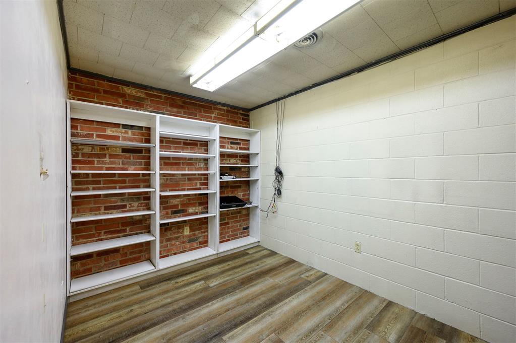 811 E Lincoln Road Property Photo 29