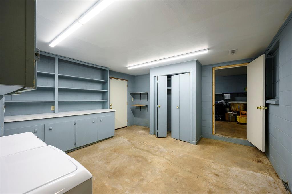 811 E Lincoln Road Property Photo 31