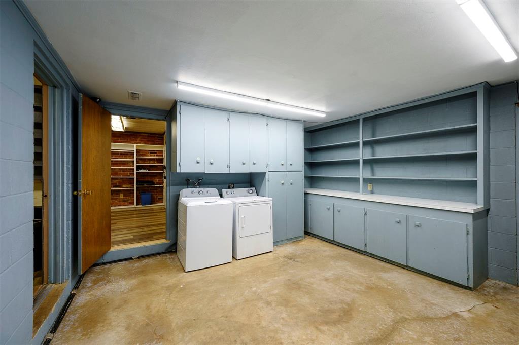 811 E Lincoln Road Property Photo 32