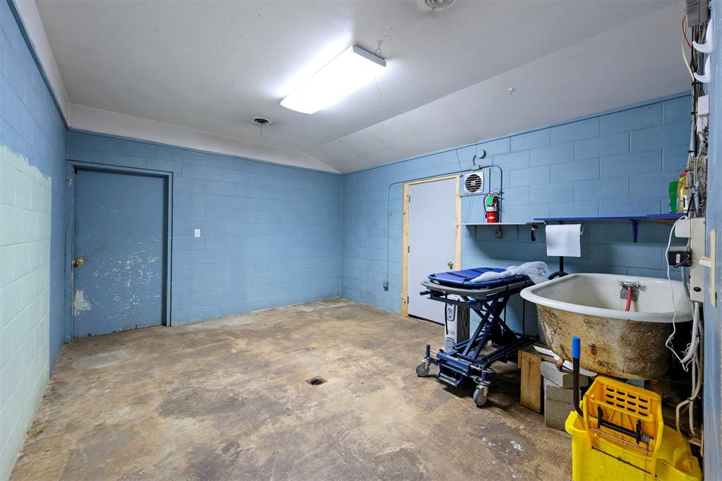 811 E Lincoln Road Property Photo 40