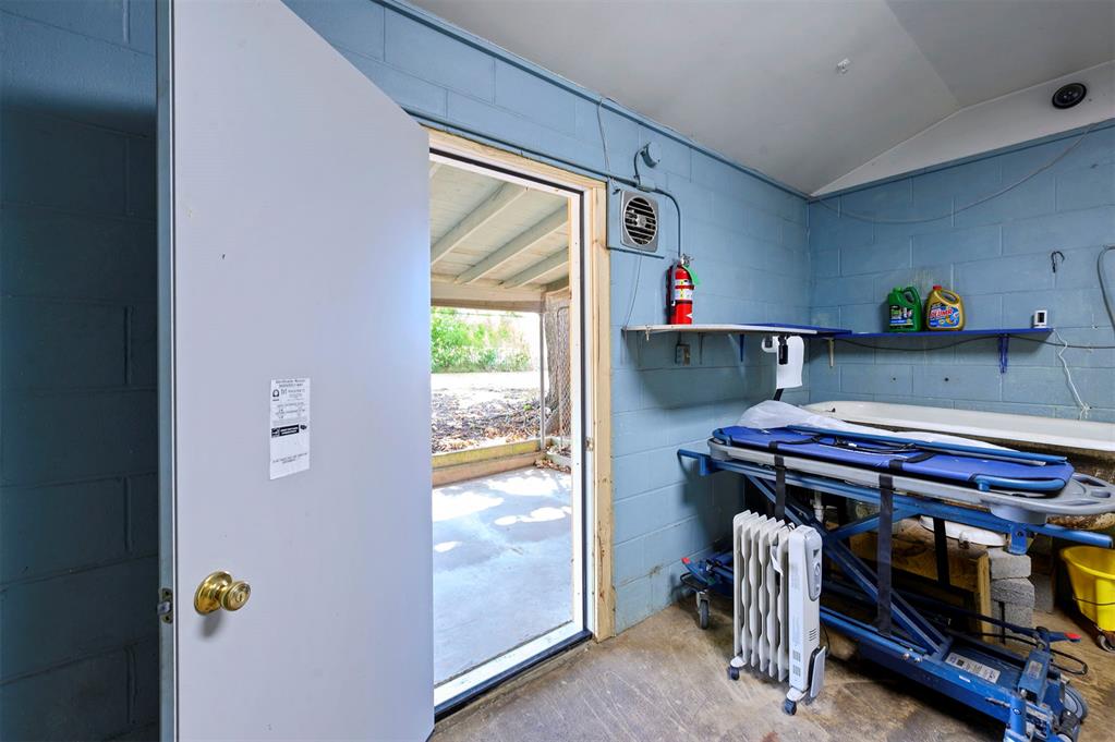 811 E Lincoln Road Property Photo 42