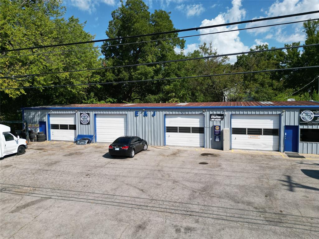 1026 E Highland Street Property Photo 1