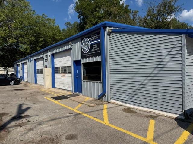 1026 E Highland Street Property Photo 2