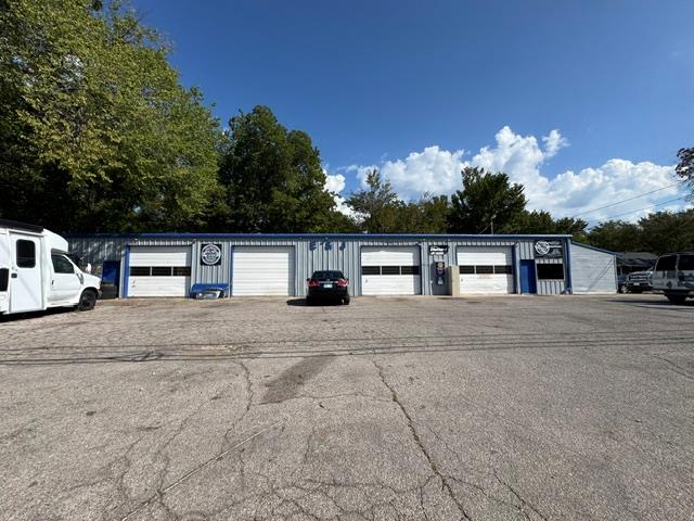 1026 E Highland Street Property Photo 4