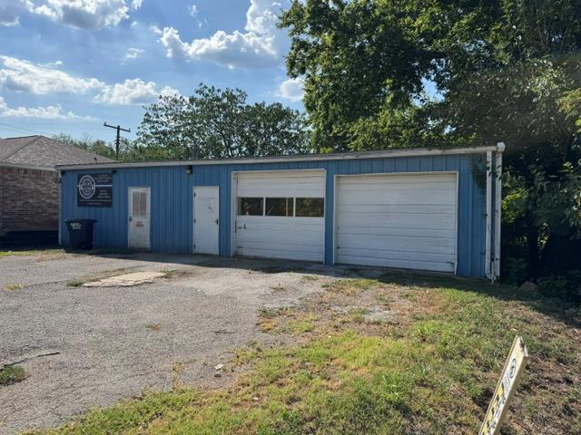 1026 E Highland Street Property Photo 15