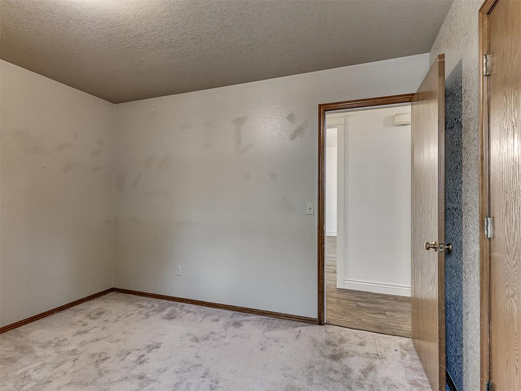 6100 Se 57th Street Property Photo 32