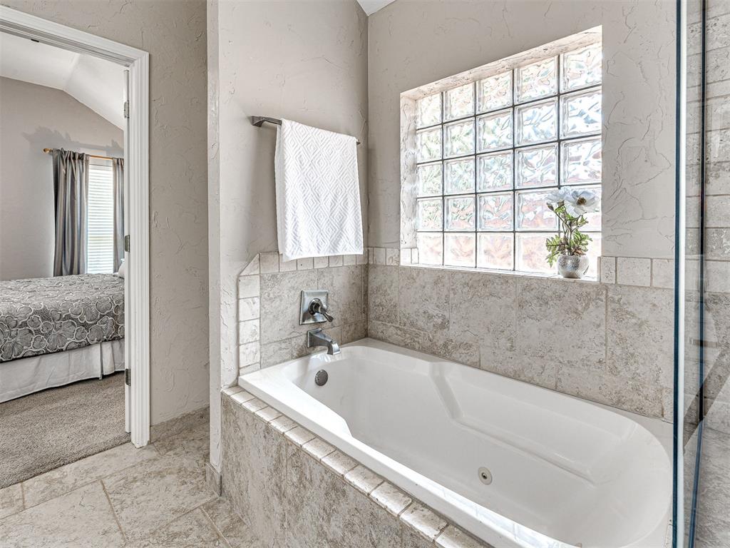 15208 Grand Parke Drive Property Photo 24
