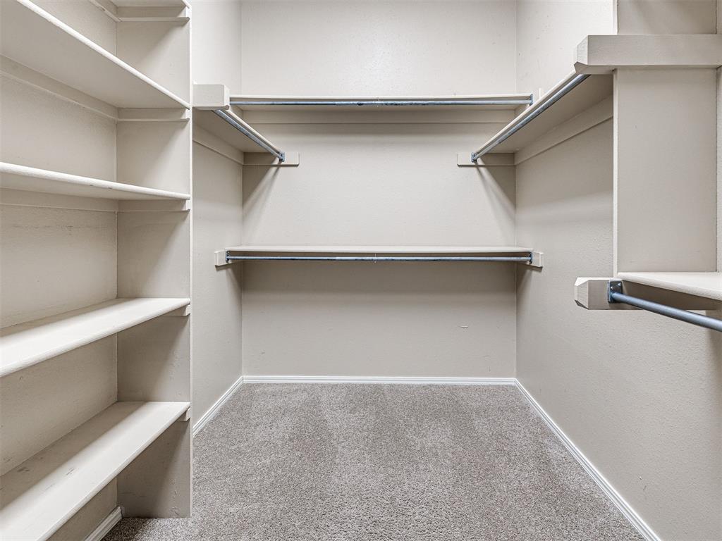 15208 Grand Parke Drive Property Photo 26