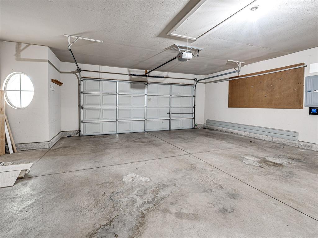 15208 Grand Parke Drive Property Photo 39
