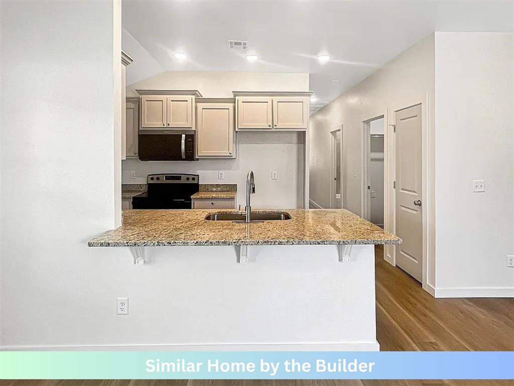 2126 Sw Charles Whitlow Avenue 2126 & 2128 Property Photo 2