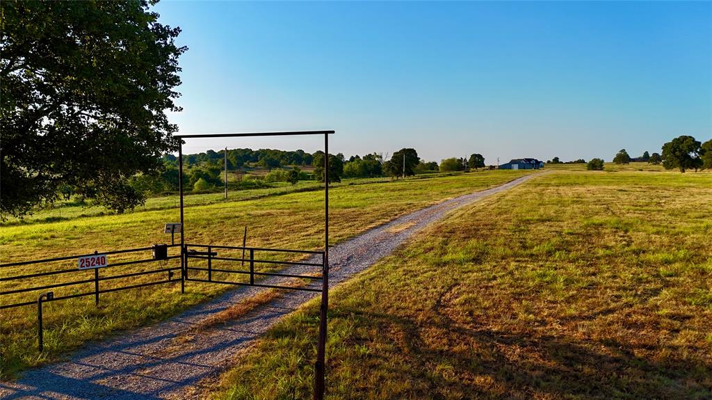 25240 E County Road 1710 Road Property Photo 45